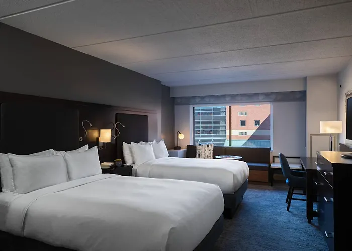 The Baronette Renaissance Detroit-Novi Hotel