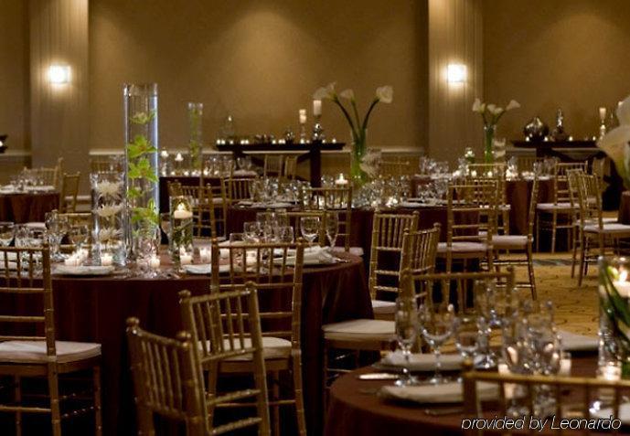 The Baronette Renaissance Detroit-novi